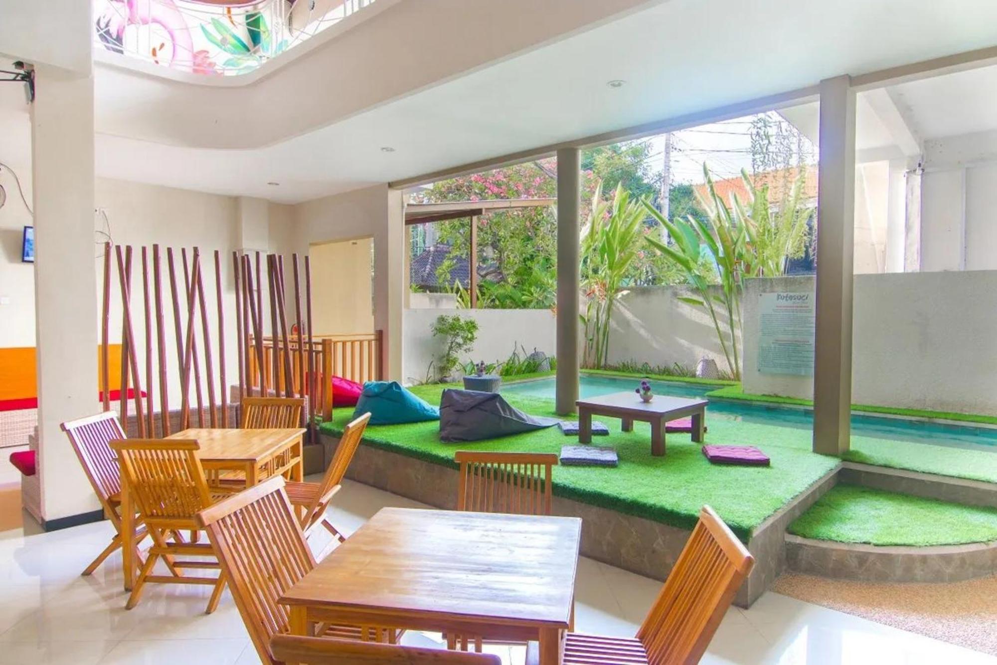 Kuta Suci Guesthouse Εξωτερικό φωτογραφία